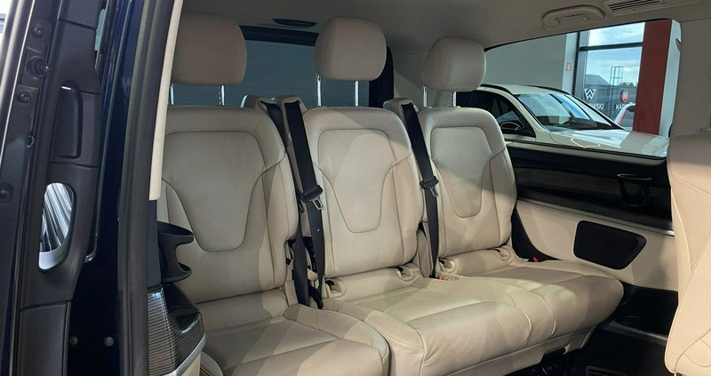 Mercedes-Benz Klasa V cena 219900 przebieg: 128600, rok produkcji 2019 z Piastów małe 466